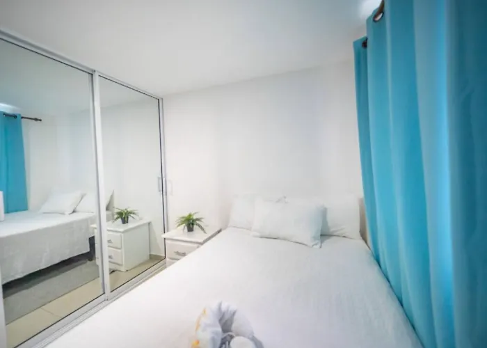 Fully Equipped New 3Br Apt Dt 2Mins To The Beach